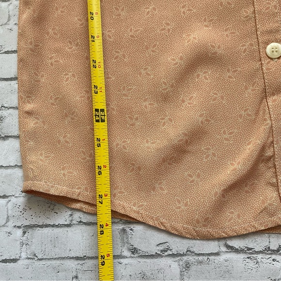 Vintage Apricot Ruffle Collared Button-Up Blouse - Picture 5 of 6